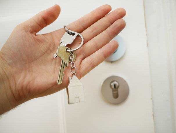 https://ShaheedShaw.StopRentingStartOwning.com